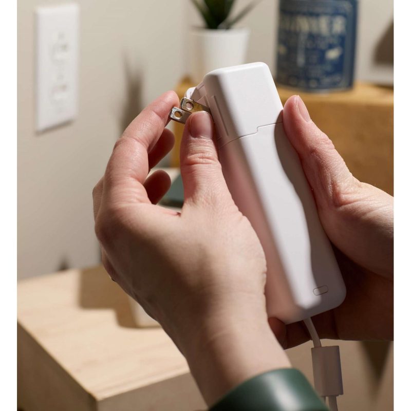 ETL Listed 5000 mAh 20W PD Power Bank with AC Plug - 5